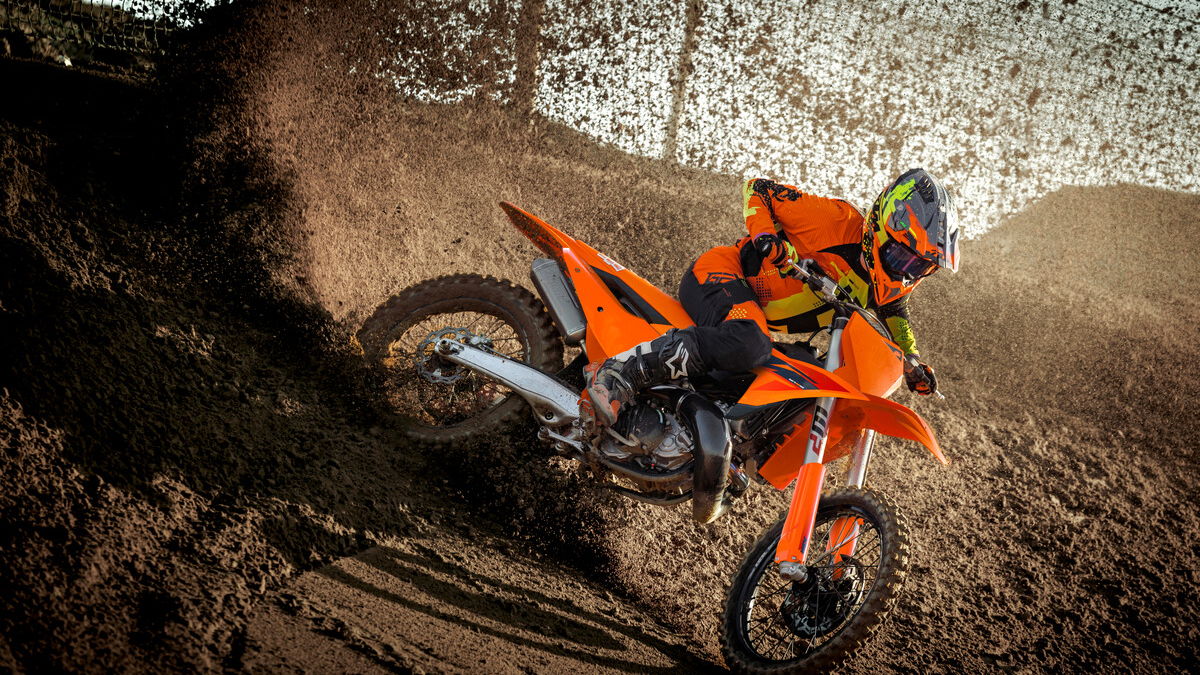 2025 KTM SX